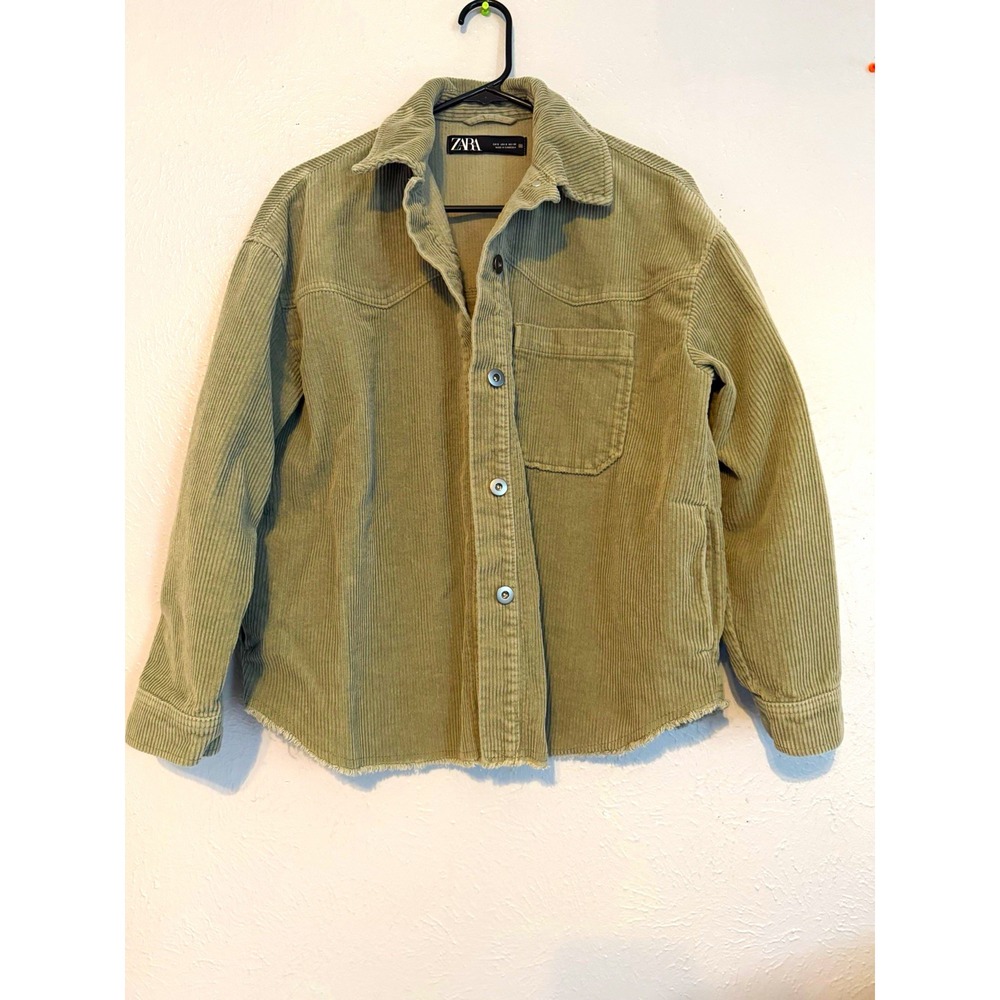 Zara Men's Green Solid Corduroy Button-Up Long Sleeve Point Collar, S